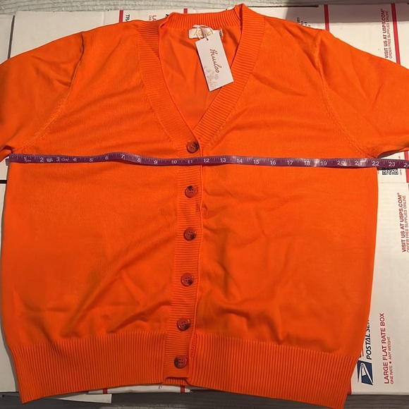 Cardigan - Picture 6 of 7